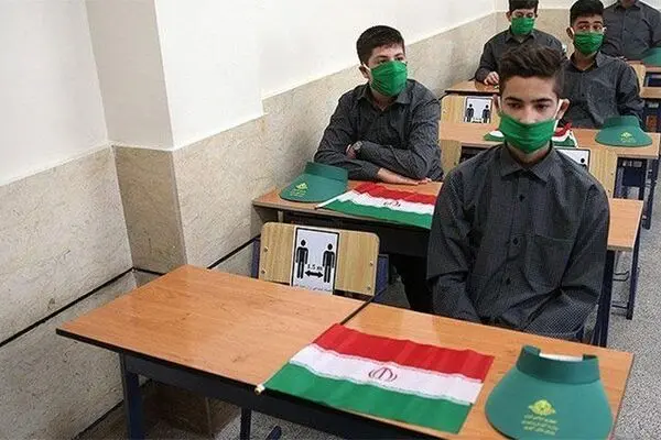 اینفوگرافیک: توصیه‌هایی برای اولیاء دانش‌آموزان و مسئولان در ایام کرونایی
