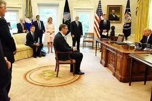 لیبرال‌های ایرانی تا کجا پیش خواهند رفت؟/ ۳ نکته در مورد مشق تسلیم طلبی ارگان اصلاحات