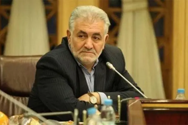 وزارت صمت با سرپرست دردی از تولید دوا نمی‌کند
