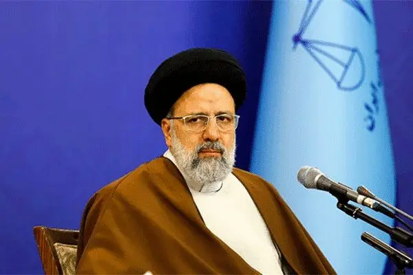 رییسی: بر تفکیک جرایم سیاسی از جرایم امنیتی اصرار دارم