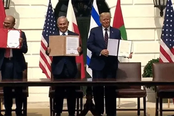 توافق خیانت امضا شد