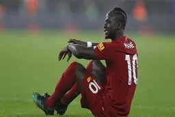 مهاجم لیورپول کرونا گرفت