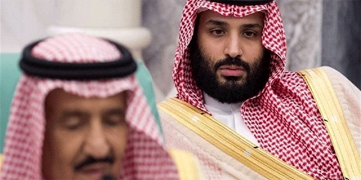 پادشاه عربستان برای سلامتی ترامپ دست به دعا برداشت