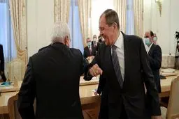 لاوروف: منتظر حضور ظریف در مسکو هستم