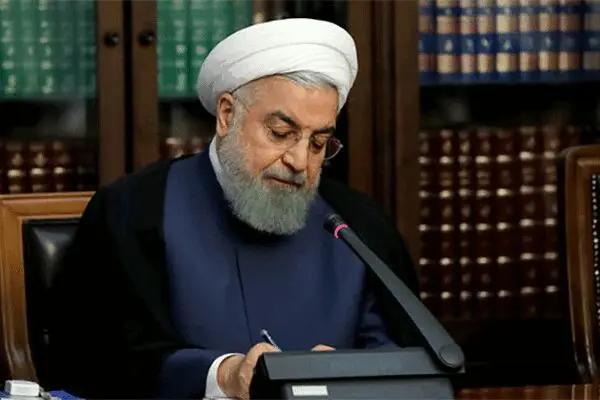 روحانی فرا رسیدن روز ملی جمهوری ارمنستان را تبریک گفت