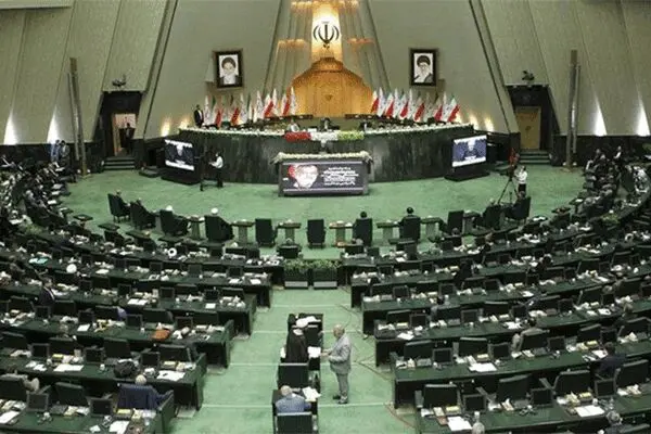 مجلس تمام واکسن‌ها را پس داد