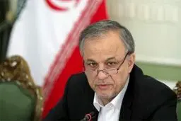 رزم‌حسینی: برای پذیرش وزارت ایثار و فداکاری کردم