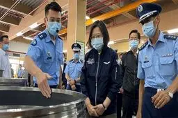 بازدید رئیس جمهوری تایوان از یک پایگاه نظامی