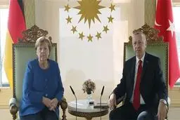 گفت‌وگوی اردوغان و مرکل درباره قره‌باغ و شرق مدیترانه