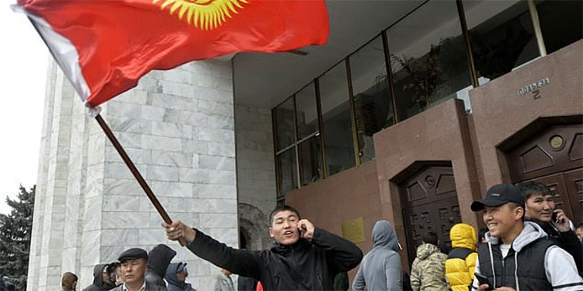 ابراز نگرانی چین از اوضاع قرقیزستان