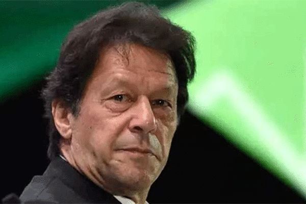 انتقاد عجیب عمران خان از وضعیت یونایتد