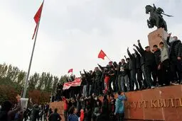 اعلام حالت فوق‌العاده در قرقیزستان