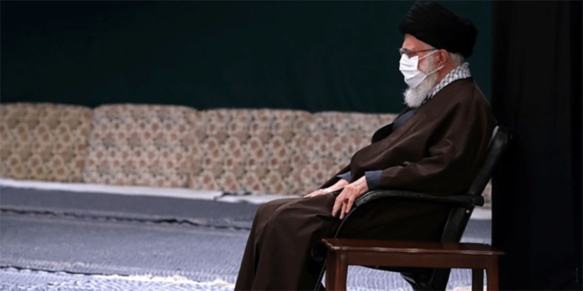 تصویر خاص از مراسم امروز در حسینیه امام خمینی(ره)