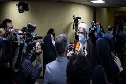 مصوبات ستاد ملی مقابله با کرونا ضمانت اجرایی داشته باشد