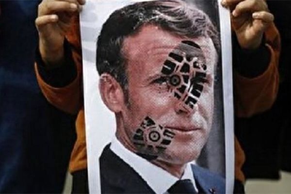وحشت مکرون از تحریم کالاهای فرانسوی