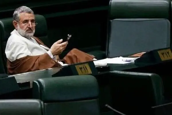 استیضاح رئیس‌جمهور یا پاس گُل به روحانی