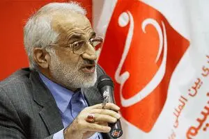 تحریم‌های جدید بانکی تبلیغات انتخاباتی ترامپ است
