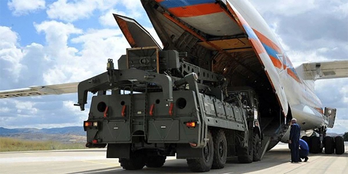 وزیر دفاع ترکیه: آماده استقرار سامانه‌های «اس-۴۰۰» می‌شویم
