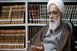 آیت‌الله شب‌ زنده‌دار: همه باید اجناس فرانسوی را تحریم کنند