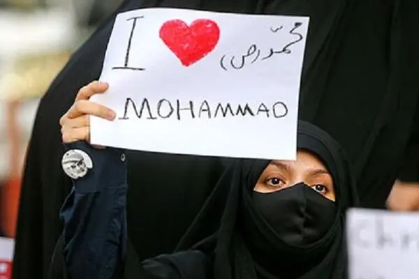 تصاویر: تجمع اعتراضی مقابل سفارت فرانسه در تهران