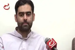 فیلم: فعال سیاسی: مسئولین فقط شعار ساده‌زیستی می‌دهند