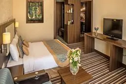 افزایش ۲۷ درصدی هزینه هتل و رستوران