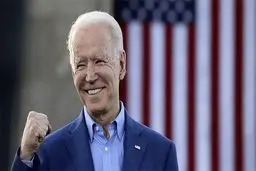 ستاد بایدن: ترامپ را به بیرون کاخ سفید اسکورت می‌کنیم