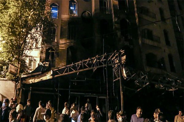 اعلام مقصران آتش‌سوزی کلینیک سینا اطهر