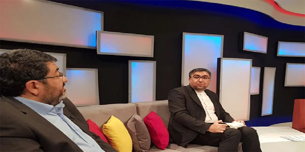 ایزدی: بدهی دولت آمریکا از کل ثروت دنیا بیشتر است