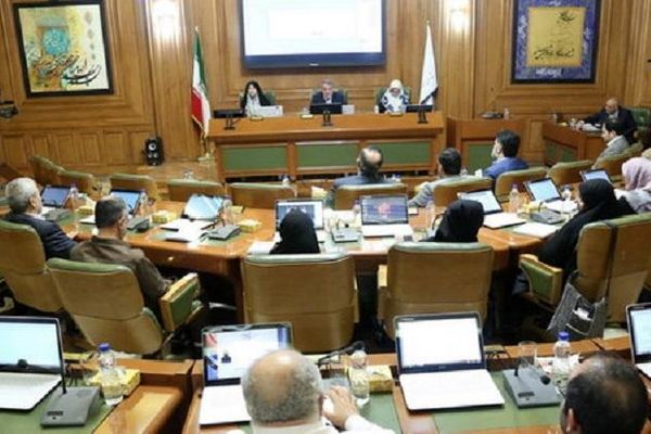 شورای شهر تهران دو هفته تعطیل شد