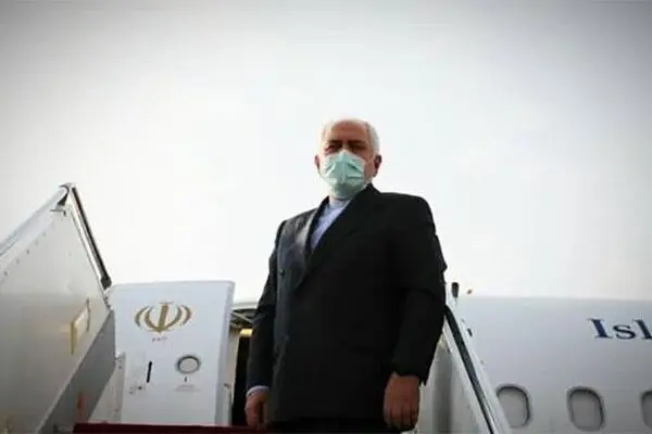 ظریف راهی پاکستان شد