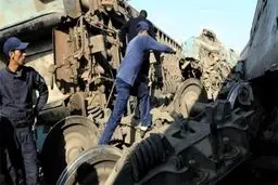 برخورد قطار مسافربری و باری در قزوین