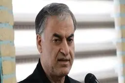 احمدی بیغش: قوه مجریه مملکت را به لبه پرتگاه کشانده است