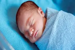 عوارض خطرناک دستکاری در تاریخ تولد نوزاد