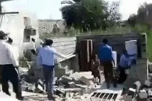 آلونکی شکست تا ویلاهای لاکچری آقازاده‌ها بایستد