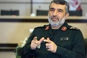 سردار حاجی‌زاده: دشمنان دستبه خودکشی زدند