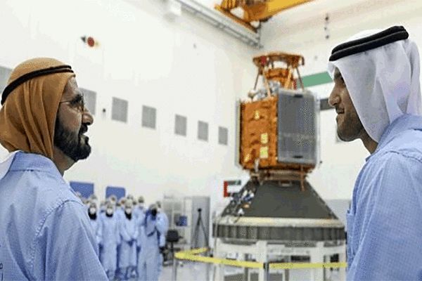 پرتاب ماهواره نظامی امارات به فضا به تعویق افتاد