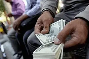 دلار وارد کانال ۲۵ هزار تومان شد