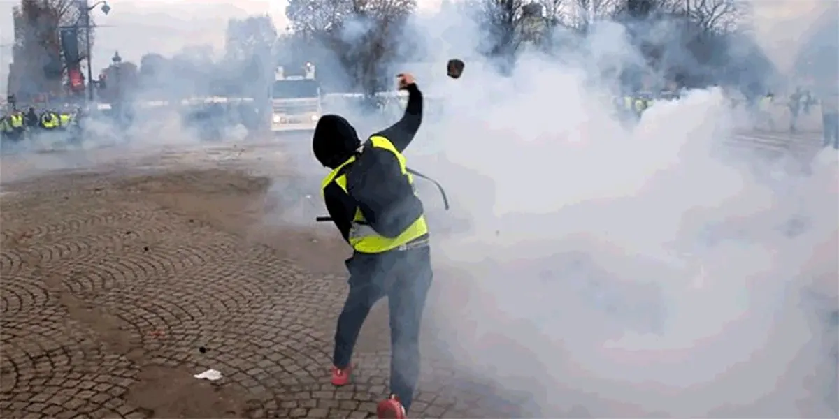 تصاویر: جنگ در پاریس