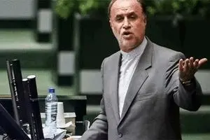 حاجی‌بابایی: میزان وابستگی به نفت را کم می‌دهیم