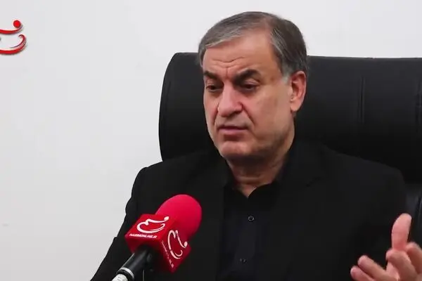 فیلم: دولت بدنبال ارتباط صمیمی با آمریکا است