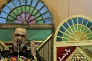 دشمن منتظر واکنش ایران باشد