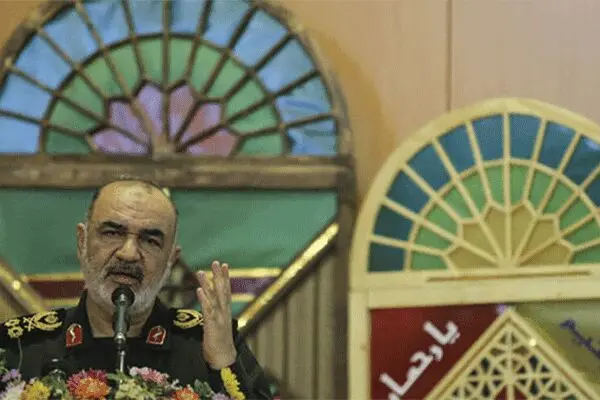 دشمن منتظر واکنش ایران باشد