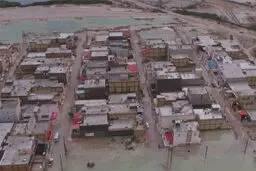 کوتاهی مسئولان، عامل آبگرفتگی در خوزستان