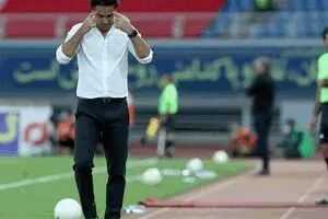 فرهاد مجیدی پیشنهاد تراکتوری‌ها را رد کرد