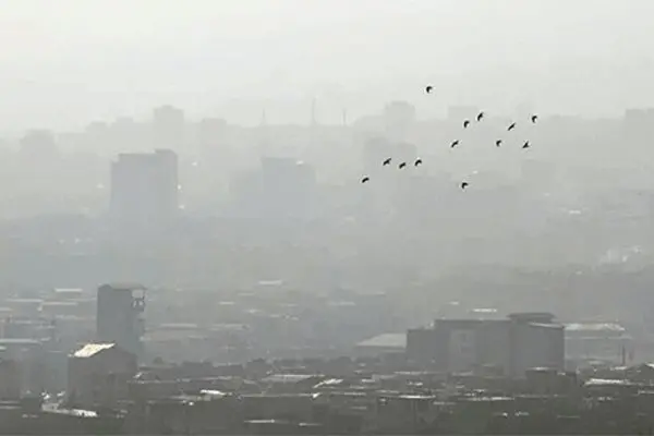 هوای تهران آلوده است