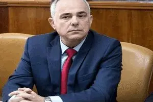 وزیر صهیونیست: برنامه هسته‌ای ایران باید از بین برود