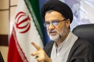 جریان تحریف همه مشکلات را به تحریم ربط می‌دهد