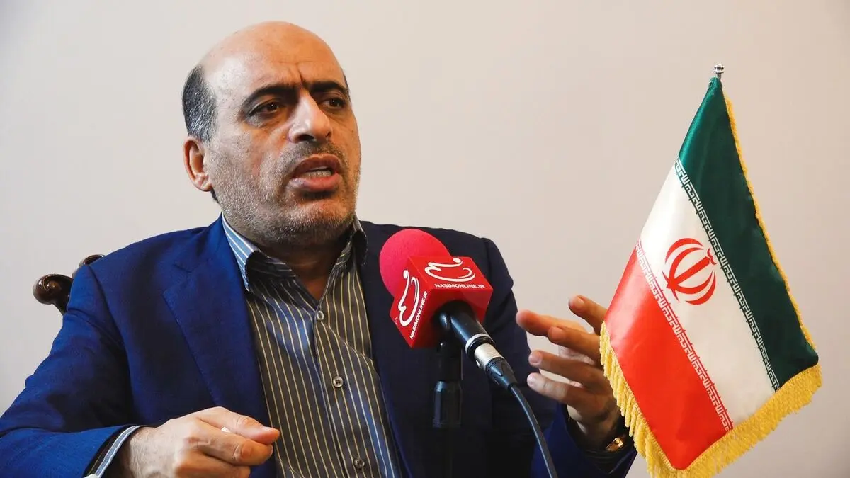 مجلس وارد حواشی نمی‌شود