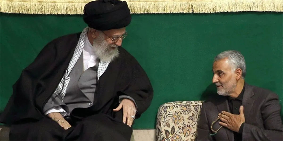 اعطا نشان فداکاری ارتش به شهید سلیمانی
